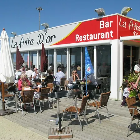 La Flore De Lys, Lovely Ideal For 2 Adults And 2 Kids Semesterbostad *