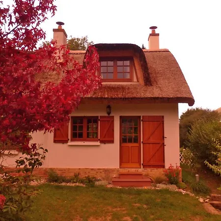 Semesterbostad La Flore De Lys, Lovely Ideal For 2 Adults And 2 Kids Saint-Jouin-Bruneval