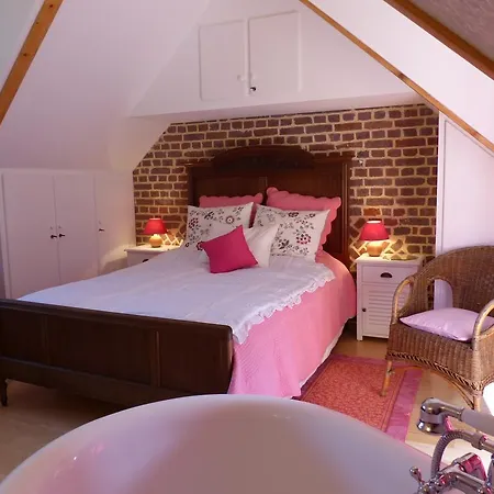 La Flore De Lys, Lovely Ideal For 2 Adults And 2 Kids *